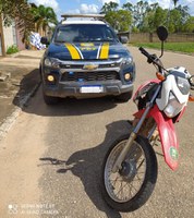 PRF recupera motocicleta roubada, em Rio Maria/PA