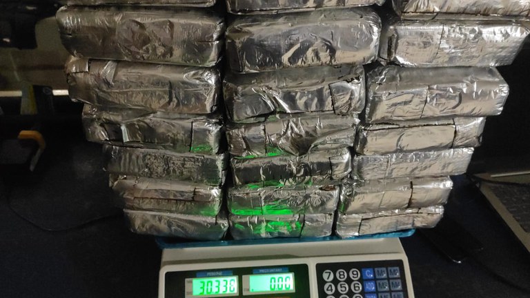 PRF apreende 30 kg de cocaína, em Vitória do Xingu/PA