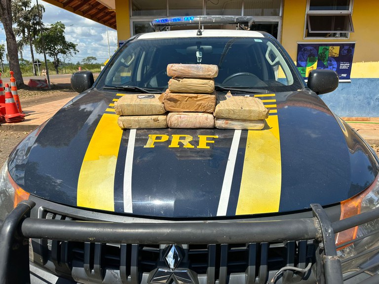 PRF apreende tabletes de maconha, durante fiscalização em Altamira/PA