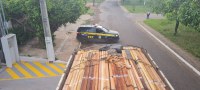 PRF apreende 40m³ de madeira serrada ilegal, em Marabá/PA