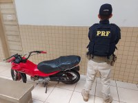 PRF recupera motocicleta roubada, em Altamira/PA