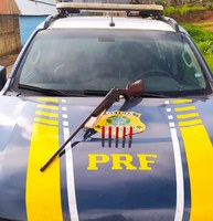 PRF prende condutor por porte ilegal de arma de fogo, em Novo Repartimento/PA