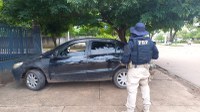 PRF recupera veículo roubado, em Marabá/PA