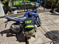 PRF identifica duas motocicletas roubadas, no município de Santarém/PA