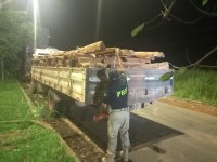 PRF faz 3 apreensões de madeira ilegal em apenas dois dias, no Pará