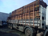 PRF apreende 29 m³ de madeira ilegal, em Castanhal/PA