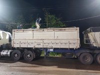 PRF apreende 60 toneladas de manganês, em Marabá/PA