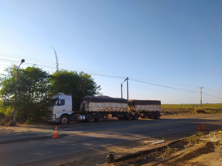 PRF apreende 45 toneladas de minério sendo transportado ilegalmente