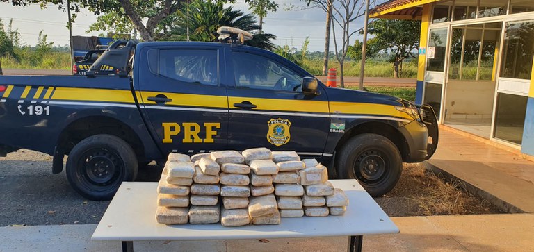 PRF apreende 53,5 quilos de Skunk escondidos em caminhonete, em Altamira/PA