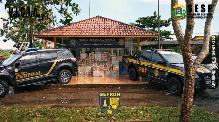 PRF em ação conjunta com PF e GEFRON apreende cerca de 1 tolenada de Cocaína escondidas em fundo falso de caminhão em Altamira