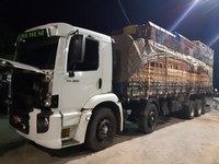 PRF apreende 26,11 m³ de madeira sendo transportado ilegalmente, em Santa Maria do Pará/PA
