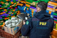 PRF fecha primeiro semestre com número recorde de apreensão de drogas no Paraná