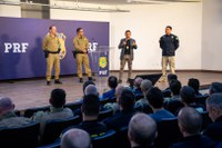 PRF realiza evento de combate ao assédio em parceria com outros órgãos públicos em Curitiba (PR)