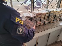 PRF aplica prejuízo de R$ 17 milhões ao narcotráfico no Paraná