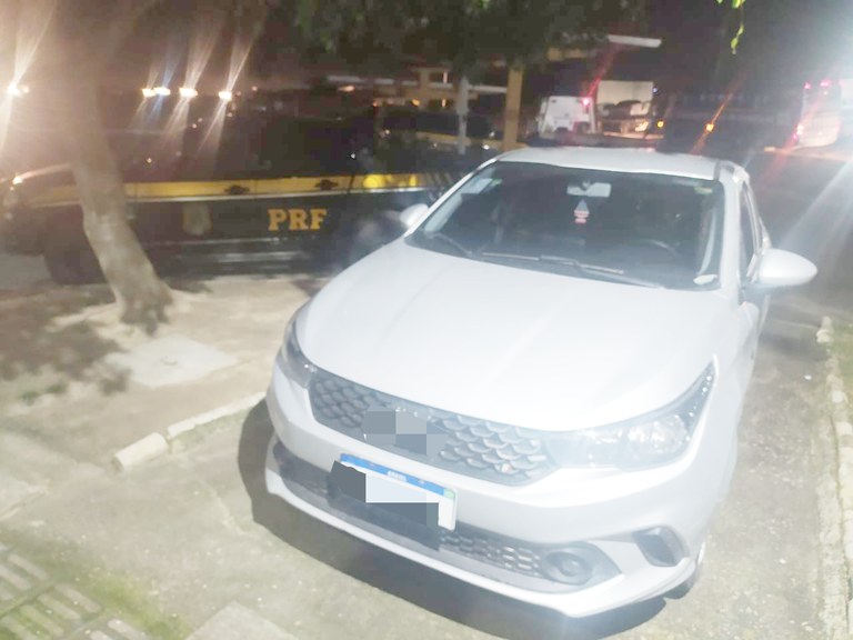 Carro roubado que havia sido vendido em feirão é recuperado em São Caetano