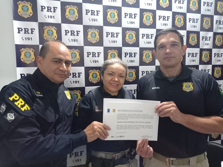 Efetivo da PRF em Salgueiro recebe Referência Elogiosa