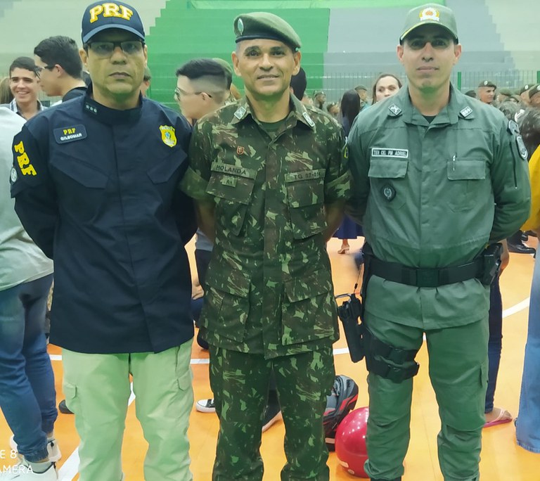 PRF participa de encerramento do Ano de Instrução da 7ª RM em Caruaru