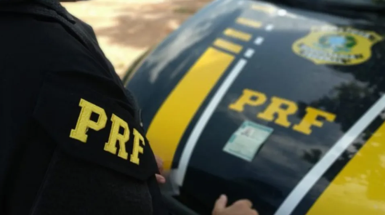 Motorista de caminhão é detido com CNH falsa em Salgueiro
