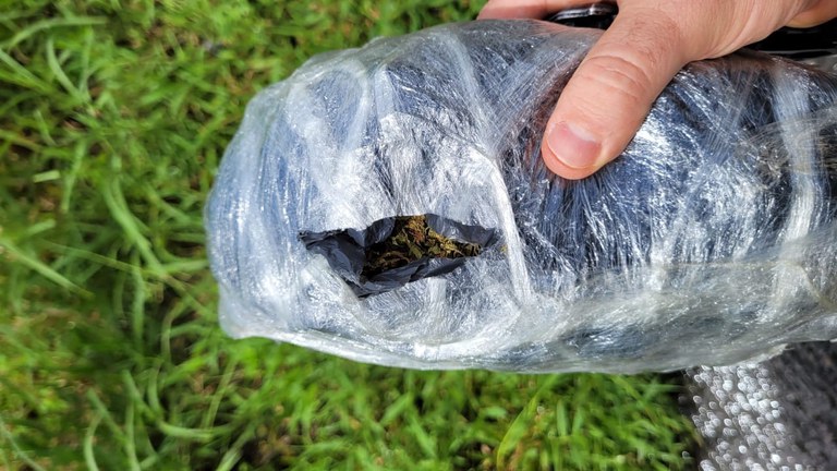 Apreensão de 400g de maconha 1.2.jpeg