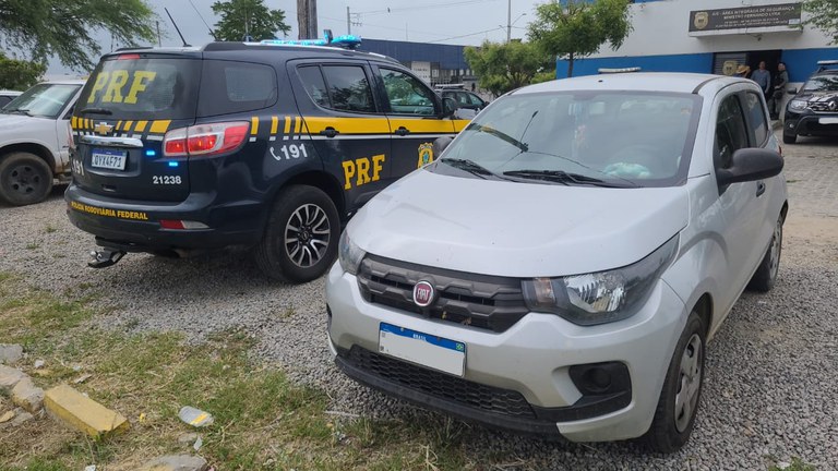 Fiat Mobi prata estelionato 1.jpeg