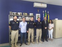 PRF recebe visita institucional do Adido Policial do Consulado Norte-Americano em Pernambuco