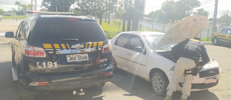 Homem compra carro roubado pela internet e é detido em Garanhuns