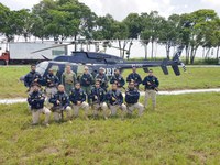 Novos integrantes do COE/NE realizam treinamento com aeronave da PRF em Pernambuco