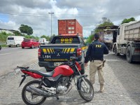 Suspeito de atropelar pedestre com moto roubada é detido pela PRF no Recife