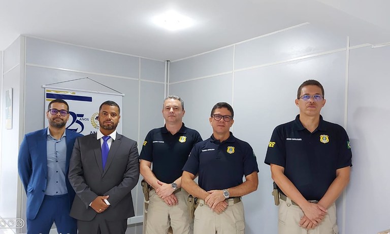 PRF realiza visita à Procuradoria Regional da União em Pernambuco