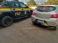 Veículo roubado em São Paulo é recuperado em Teresina e homem é preso por receptação