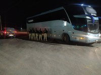 PRF recupera ônibus clonado em Bom Jesus