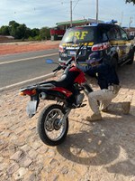 Motocicleta clonada é identificada e recuperada pela PRF em Manoel Emídio (PI)