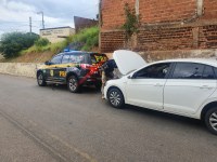 PRF recupera em São Raimundo Nonato (PI) veículo furtado em Eunápolis (BA)