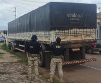 Em Picos (PI): PRF recupera carreta furtada em Minas Gerais