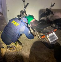 Fiscalização da PRF resulta na recuperação de motocicleta roubada em Teresina