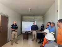 Segurança viária: PRF realiza palestra para colaboradores de empresa de energia em Picos (PI)