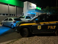 Carro roubado em Teresina é recuperado pela PRF no Piauí na cidade de Brasileira (PI)