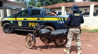 Em Campo Maior/PI: PRF recupera na BR 343 motocicleta que havia sido tomada de assalto em José de Freitas/PI e prende homem pelo crime de Receptação