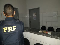 Em Floriano/PI: Empresário é autuado pela PRF por porte de droga pra consumo na BR 343