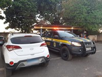 Em Teresina/PI: Homem é preso pela PRF após ser flagrado na BR 316 conduzindo veículo roubado há exatamente um ano