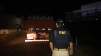 Em Teresina/PI: PRF apreende na BR 343 carreta adulterada após realizar abordagem simultânea nos estados do Piauí e Bahia