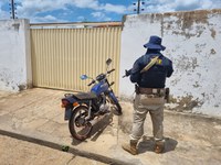 Em Ipiranga Do Piauí, na BR 316, PRF apreende motocicleta adulterada