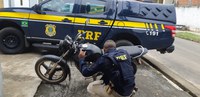 PRF recupera motocicleta roubada na BR 316 em Monsenhor Gil