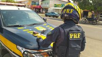 PRF prende em Demerval Lobão na BR 316 homem acusado do crime de Porte Ilegal de Arma de Fogo e Munições