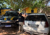 Em Parnaíba/PI: Homem é preso pela PRF na BR 343 acusado de Receptação de Veículo