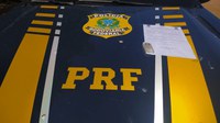 PRF autua caminhoneiro por estar portando anfetaminas para consumo na BR 316 em Alegrete do Piauí