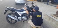 Em Piripiri/PI: PRF prende homem acusado de Receptação e recupera na BR 343 motocicleta que havia sido tomada de assalto