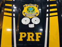Em Valença do Piauí, PRF autua caminhoneiro por portar "rebites" para consumo