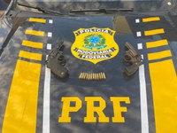 PRF recupera na BR 316 veículo roubado e prende três homens acusados do crime de Porte Ilegal de Arma de Fogo e Munições