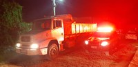 Em Piripiri/PI: PRF recupera na BR 343 caminhão que havia sido tomado de assalto em Altos/PI e prende homem pelo crime de Receptação